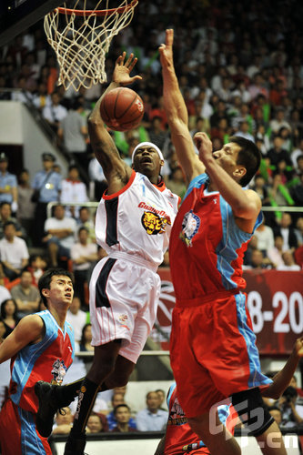 随新数据更 随新数据更